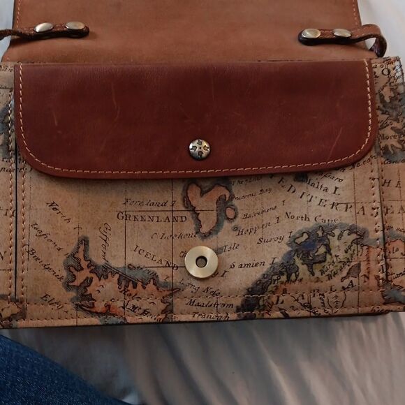 Patricia Nash  - Picture 8 of 11